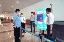 Hà Nội kiểm tra phòng, chống dịch đậu mùa khỉ tại sân bay Nội Bài
