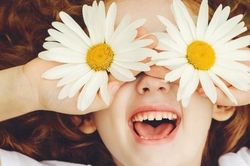 Muốn hạnh phúc, ngừng nói với bản thân 7 điều