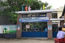 Nghi vấn giáo viên chủ nhiệm đánh học sinh lớp 1 bầm dập tay chân