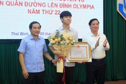Tỉnh Thái Bình khen thưởng nhà vô địch Đường lên đỉnh Olympia 2022