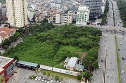Điểm mặt những dự án 'ôm đất vàng' giữa Thủ đô để hoang, cỏ mọc um tùm