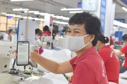 Bảo hiểm thất nghiệp hỗ trợ người mất việc làm