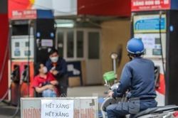 Bộ Công Thương lên tiếng về việc đứt gãy chuỗi cung ứng xăng dầu