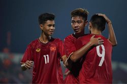 Việt Nam thắng 5-0, đẩy Thái Lan vào thế khó