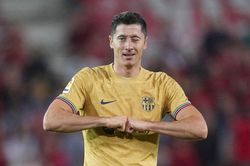 Robert Lewandowski là may mắn của Barcelona