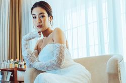 Hoa hậu Đỗ Mỹ Linh bất ngờ tung ảnh diện váy cưới phá cách