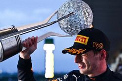 Max Verstappen vô địch mùa giải F1 2022 sớm 4 chặng