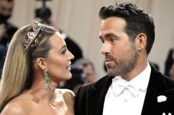 Ryan Reynolds bị tố 'xấu tính kinh khủng'