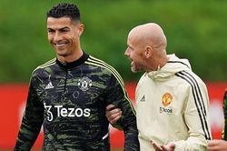 HLV Ten Hag gửi thông điệp đến Ronaldo sau màn lội ngược dòng