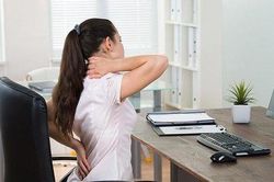 Những căn bệnh nguy hiểm do ngồi nhiều gây ra, bao người biết vẫn vô tư 'nuôi dưỡng' chúng lớn lên