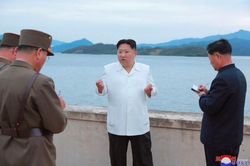 Triều Tiên tuyên bố phóng tên lửa để 'mô phỏng tấn công Hàn Quốc bằng vũ khí hạt nhân'