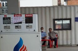 2 triệu lít xăng tiếp thêm cho TP.HCM