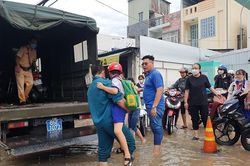 Cần Thơ cho học sinh tự học ở nhà vì triều cường vượt mức báo động III