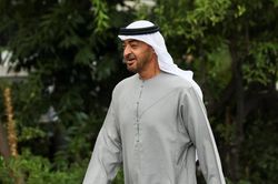 Tổng thống UAE bất ngờ thăm Nga để bàn về Ukraine