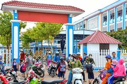 Cà Mau trả lại các khoản thu đầu năm học mới ngoài quy định