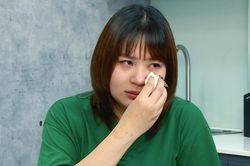 Nữ TikToker kể tuổi thơ bất hạnh, đến nhà bố phải giả vờ là người quen