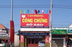 Bắt giam 2 công chứng viên Văn phòng công chứng ở Bình Dương