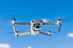 Lầu Năm Góc đưa công ty sản xuất UAV DJI vào danh sách doanh nghiệp liên kết với quân đội Trung Quốc