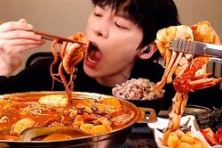 Làm sao để bớt ăn vì căng thẳng