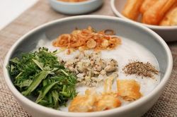 Cháo hến, cuốn hến