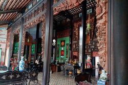 Về Tây Đô ngắm nhà cổ