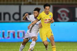 V-League vòng 19: HAGL thua trận thứ 2 liên tiếp, Hà Tĩnh bị Đà Nẵng cầm chân