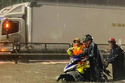 Thừa Thiên - Huế: Tạm cấm lưu thông cục bộ trên QL 1A vì lũ lớn