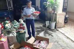 Lực lượng Quản lý thị trường Lạng Sơn phát hiện lượng lớn thực phẩm nhập lậu đang đi tiêu thụ