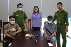 Bắt giữ các đối tượng buôn ma túy có sử dụng vũ khí nóng