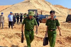 Vẫn đang khẩn trương tìm kiếm 3 công nhân bị vùi lấp tại mỏ titan