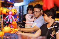 Thót tim với những đồ hóa trang kinh dị trước thềm lễ hội Halloween