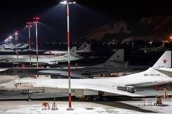 Nga điều 11 máy bay ném bom đến sân bay chiến lược, 'dằn mặt' Ukraine và NATO?