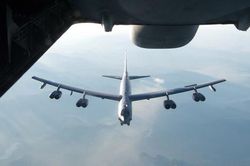 NATO khai màn cuộc tập trận hạt nhân
