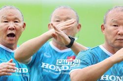 HLV Park Hang Seo chia tay ĐT Việt Nam sau AFF Cup 2022