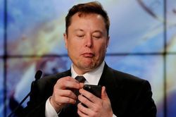 Thói quen sống tích cực, duy trì phong độ ở tuổi 51 của Elon Musk