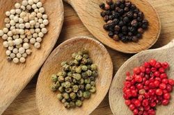 Giá tiêu tiếp đà đi ngang, mức thấp nhất là 59.500 đồng/kg