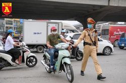 Đề xuất mới nhất của Bộ Công an về các trường hợp Cảnh sát giao thông được dừng xe