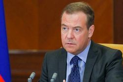 Ông Medvedev cảnh báo Israel chớ cung cấp vũ khí cho Ukraine