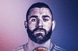 Benzema giành Quả bóng vàng 2022 với kỷ lục đặc biệt