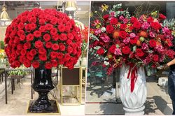 Cận cảnh những bó hoa 20/10 giá hàng chục triệu đồng