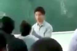 Từ câu chuyện nữ sinh văng tục: Cần khôi phục giá trị 'thầy ra thầy, trò ra trò'