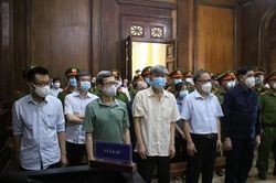 Bị cáo Tất Thành Cang và các đồng phạm lĩnh án