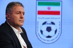 Người đưa Iran tới World Cup được giới thiệu cho VFF