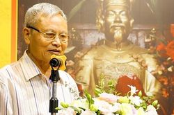 Tiến sĩ sử học Đinh Công Vỹ: Phác thảo những duyên nợ lịch sử