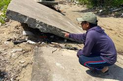 Quảng Ngãi: Triều cường dâng cao chưa từng thấy, sạt lở uy hiếp nhà dân