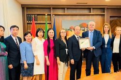 Thứ trưởng Phan Chí Hiếu thăm và làm việc tại Cộng hòa Italia