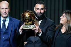 Quả bóng vàng BENZEMA: Chào mừng anh đến Qatar!