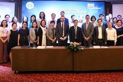Chính phủ Anh hỗ trợ Việt Nam giải quyết những gánh nặng y tế tăng cao sau đại dịch COVID-19