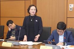 Bộ trưởng Nội vụ: Có thể cải cách tiền lương năm 2024 nếu kinh tế ổn định, phát triển
