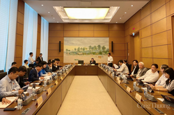 Bộ trưởng Bộ Công Thương Nguyễn Hồng Diên chia sẻ tại Quốc hội về Quy hoạch Điện VIII